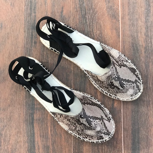 Snake Print Ankle Wrap Closed Toe Espadrilles - Picture 6 of 8